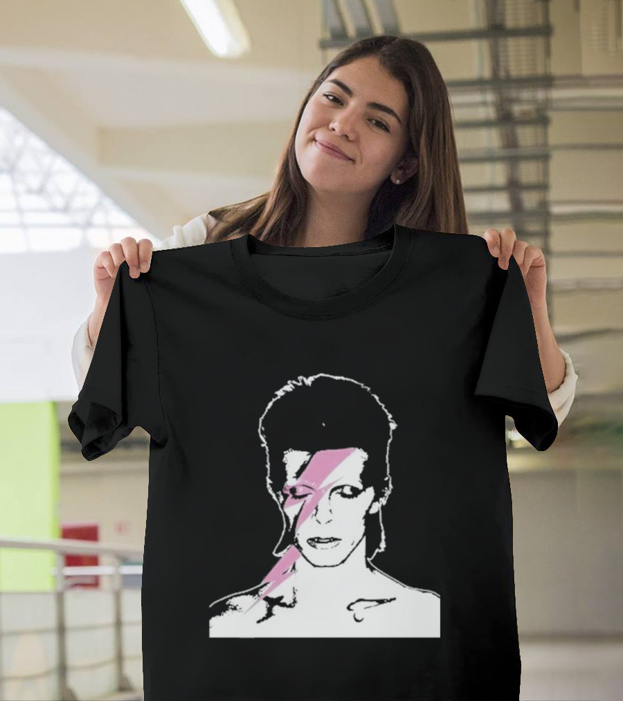 Ziggy Stardust Pink Lightning Bolt Iconic Tribute Carrie Bradshaw Connection T-Shirt