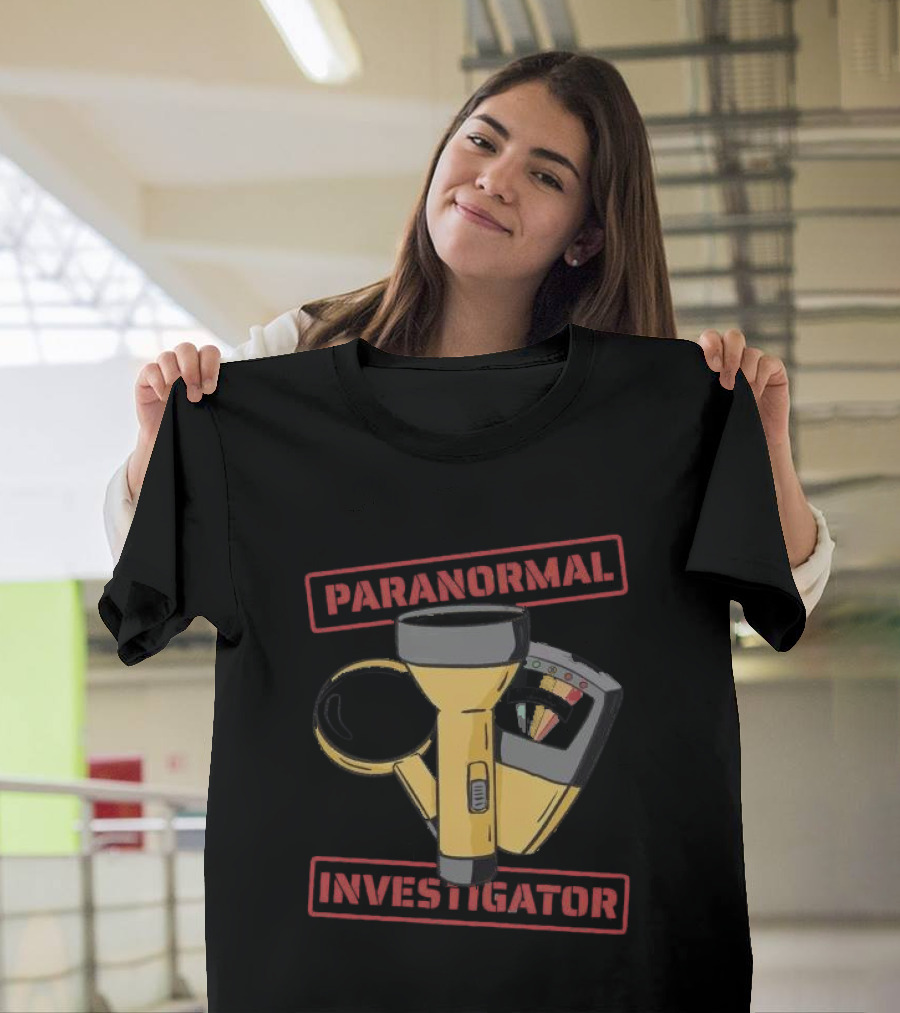 Paranormal Activity Investigator Halloween Kids Flashlight Magnifying Glass Tool T-Shirt