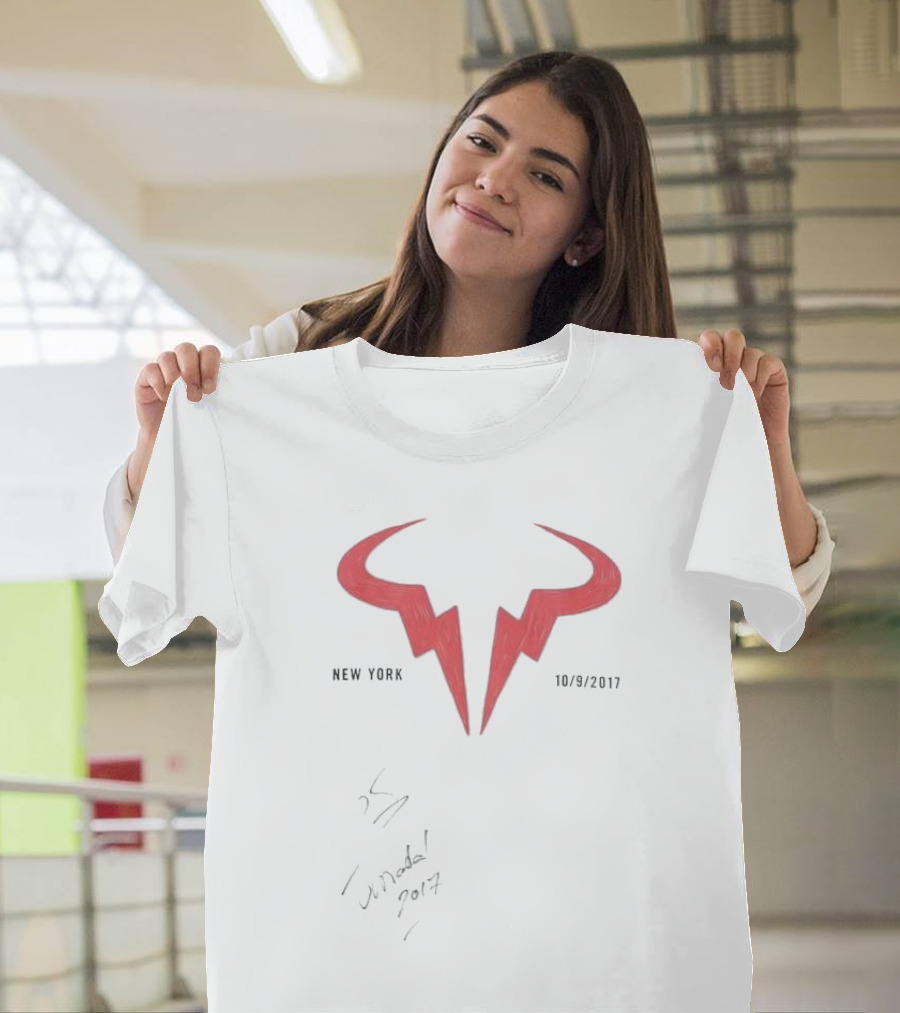 Rafael Nadal Autograph New York 10/9/2017 US Open T-Shirt