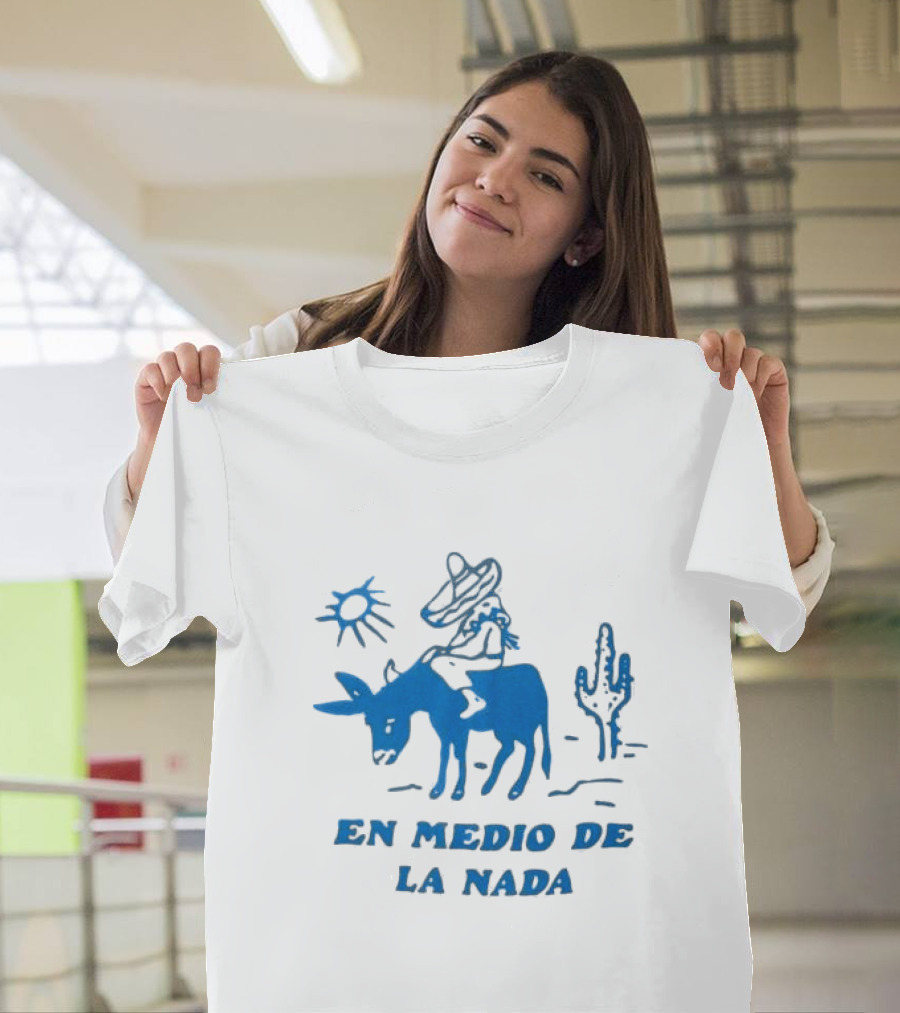 En Medio De La Nada Donkey Rider Cactus Desert Scene T-Shirt