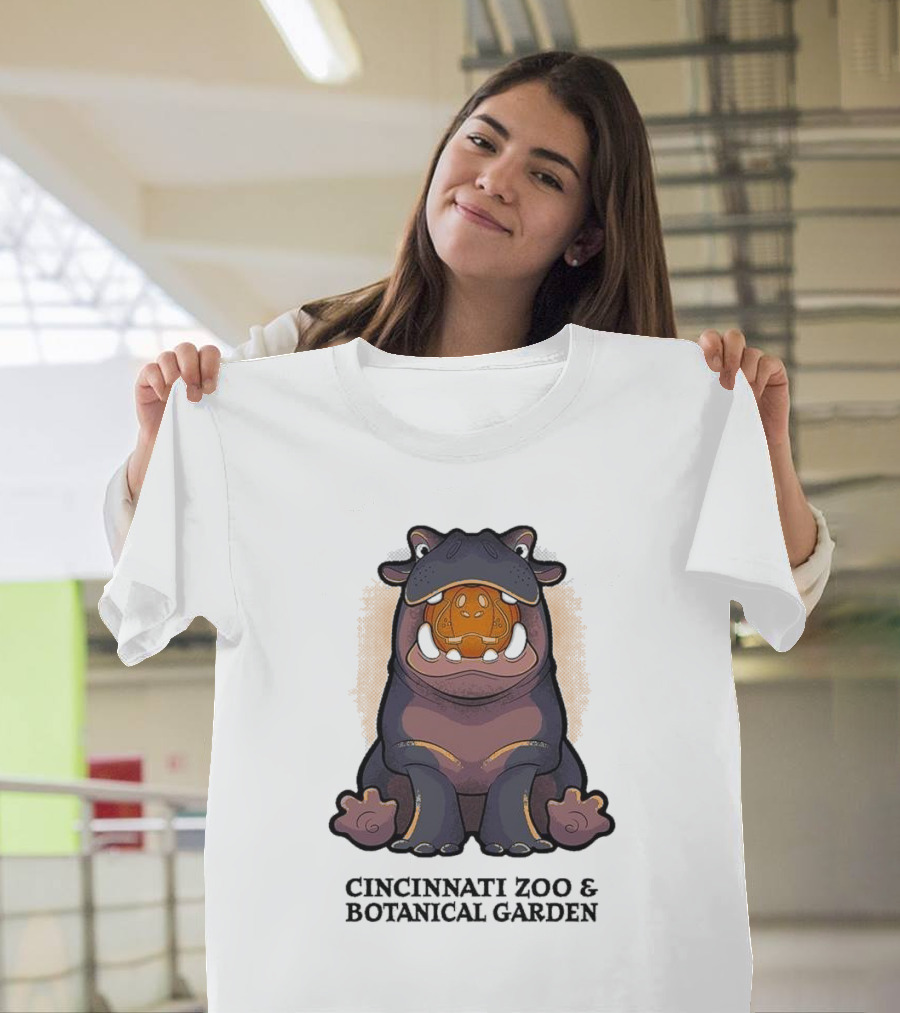 Cincinnati Zoo And Botanical Garden Fiona With Pumpkin Glow Outline T-Shirt