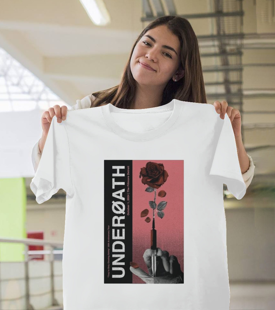 UNDEROATH Voyeurist Tour Oct 1 2024 The Fillmore Detroit T-Shirt