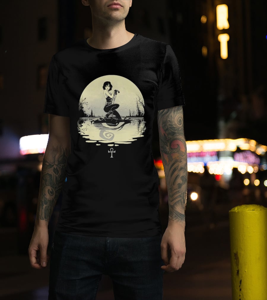 The Sandman Death Ankh Reflected In Moonlit Water Scene T-Shirt