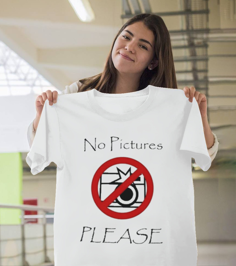 Joeyy No Pictures Please Camera Icon T-Shirt
