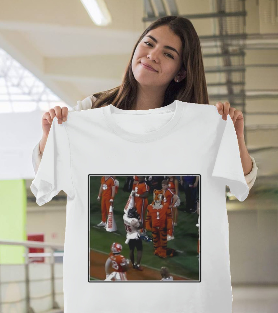 Louisville Victory Dance Night Night Celebration Against Clemson Tiger Mascot T-Shirt