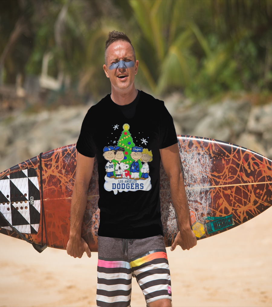 Los Angeles Dodgers Christmas With Snoopy And Peanuts Characters T-Shirt