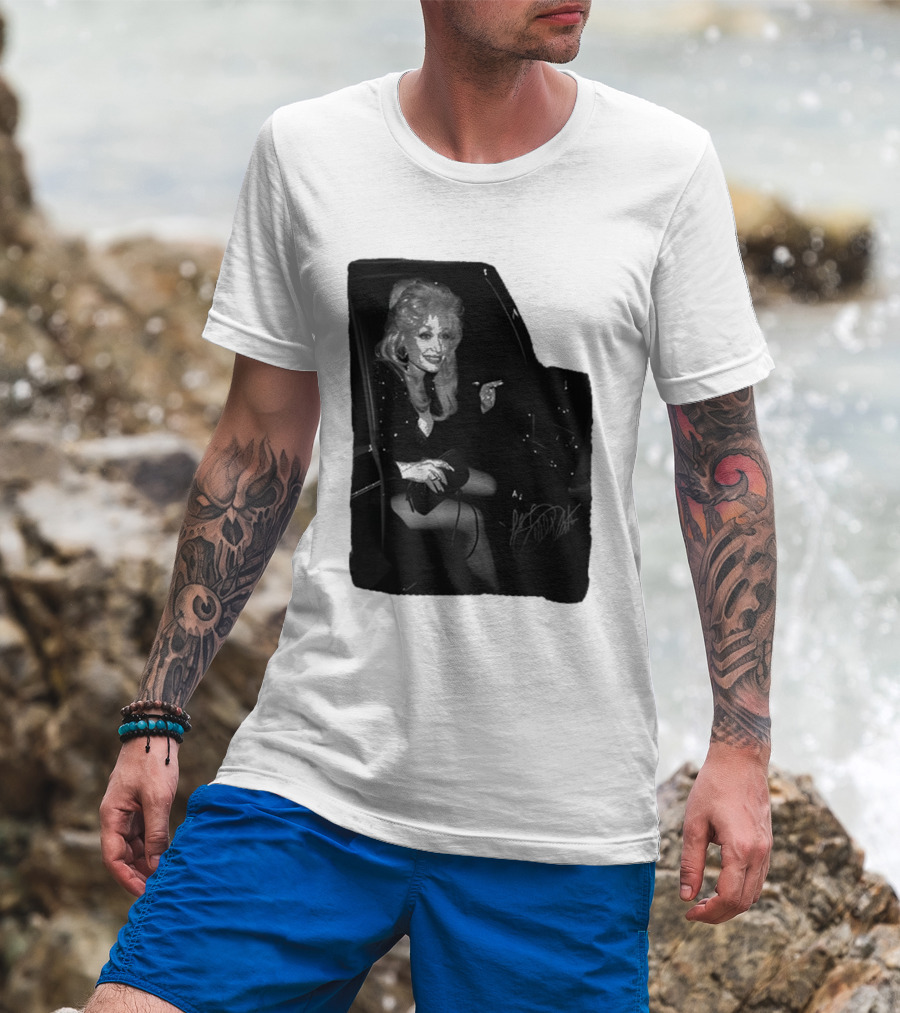 Dolly Parton Iconic Limo Moment T-Shirt