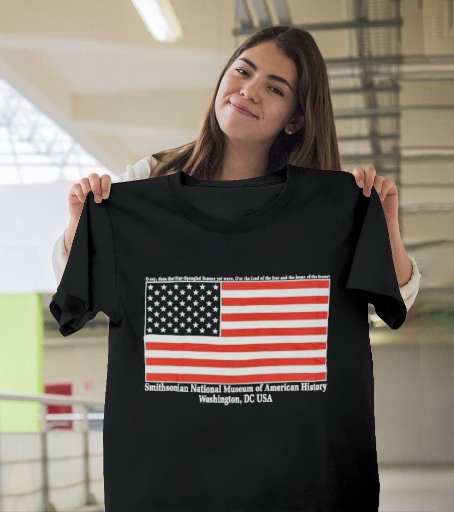 Smithsonian National Museum Of American History American Flag Washington DC USA T-Shirt