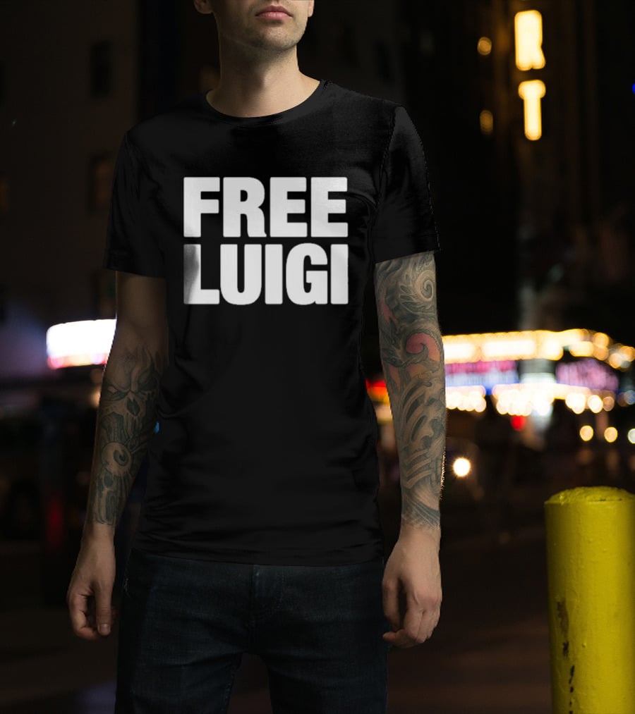 FREE LUIGI Nintendo Meme Fan Tee Mario Brothers T-Shirt