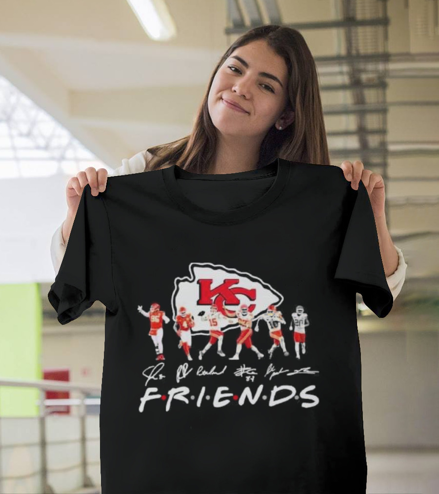 Chris Jones Patrick Mahomes Travis Kelce Friends Kansas City Chiefs Football KC Signatures T-Shirt
