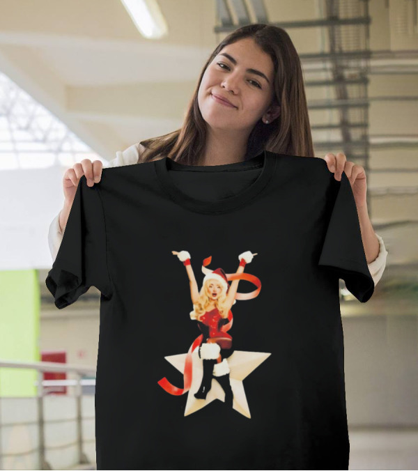 Sabrina Carpenter Santa Star Festive Decor T-Shirt