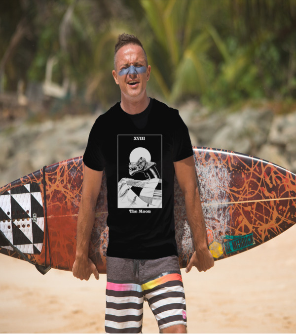 Summerisle Arcana XVIII The Moon Skull Tarot T-Shirt