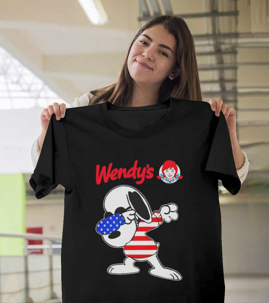 Wendy’s Snoopy Dabbing American Flag Stripes T-Shirt
