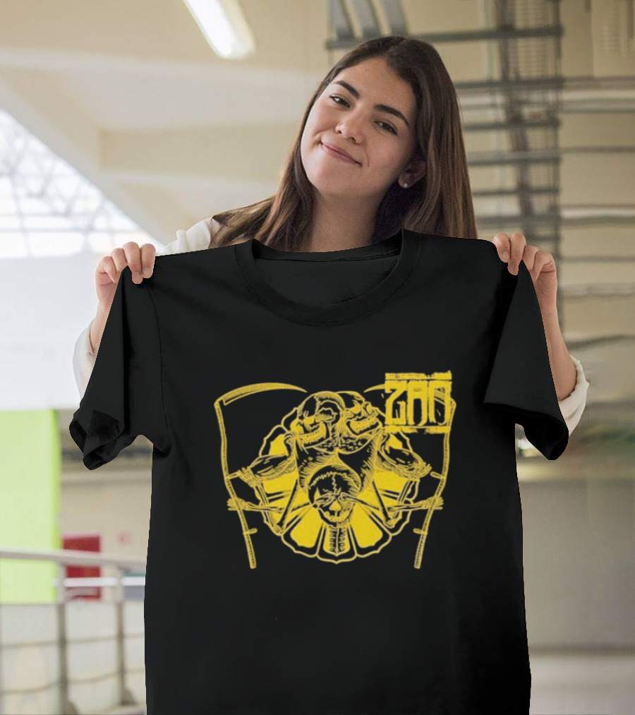 Zao Croatoan Skeleton With Scythe And Chains Monochrome Design T-Shirt