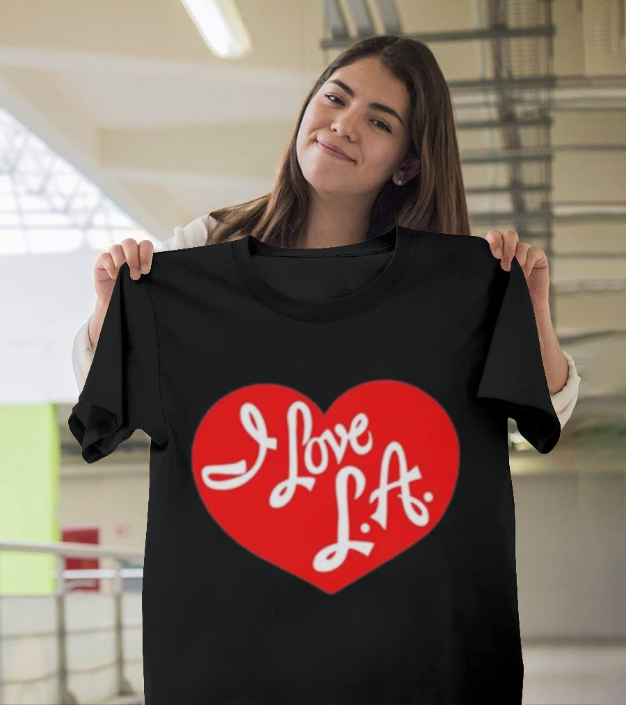Tourist I Love LA Red Heart Icon T-Shirt