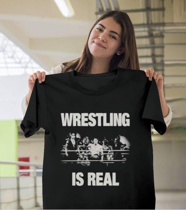 WWE Wrestling Is Real Vintage Wrestlers In Ring T-Shirt
