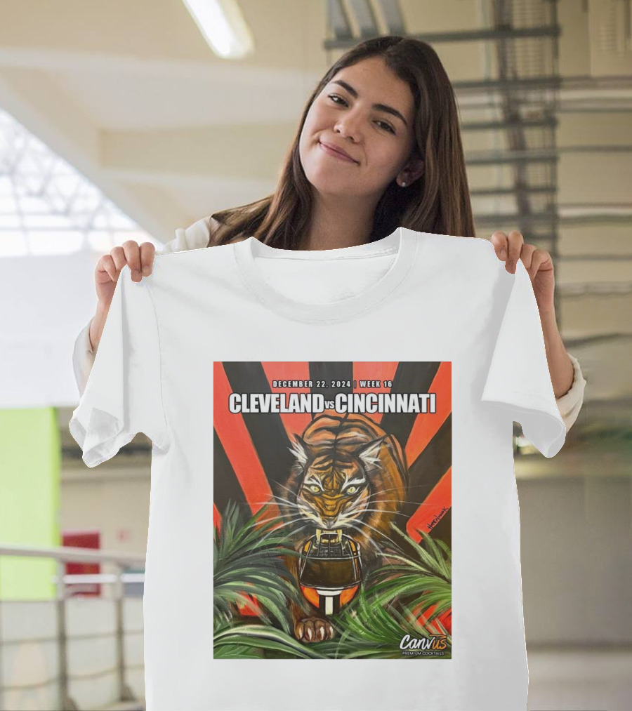 December 22 2024 Week 16 Cleveland vs Cincinnati Lurking Tiger Football T-Shirt