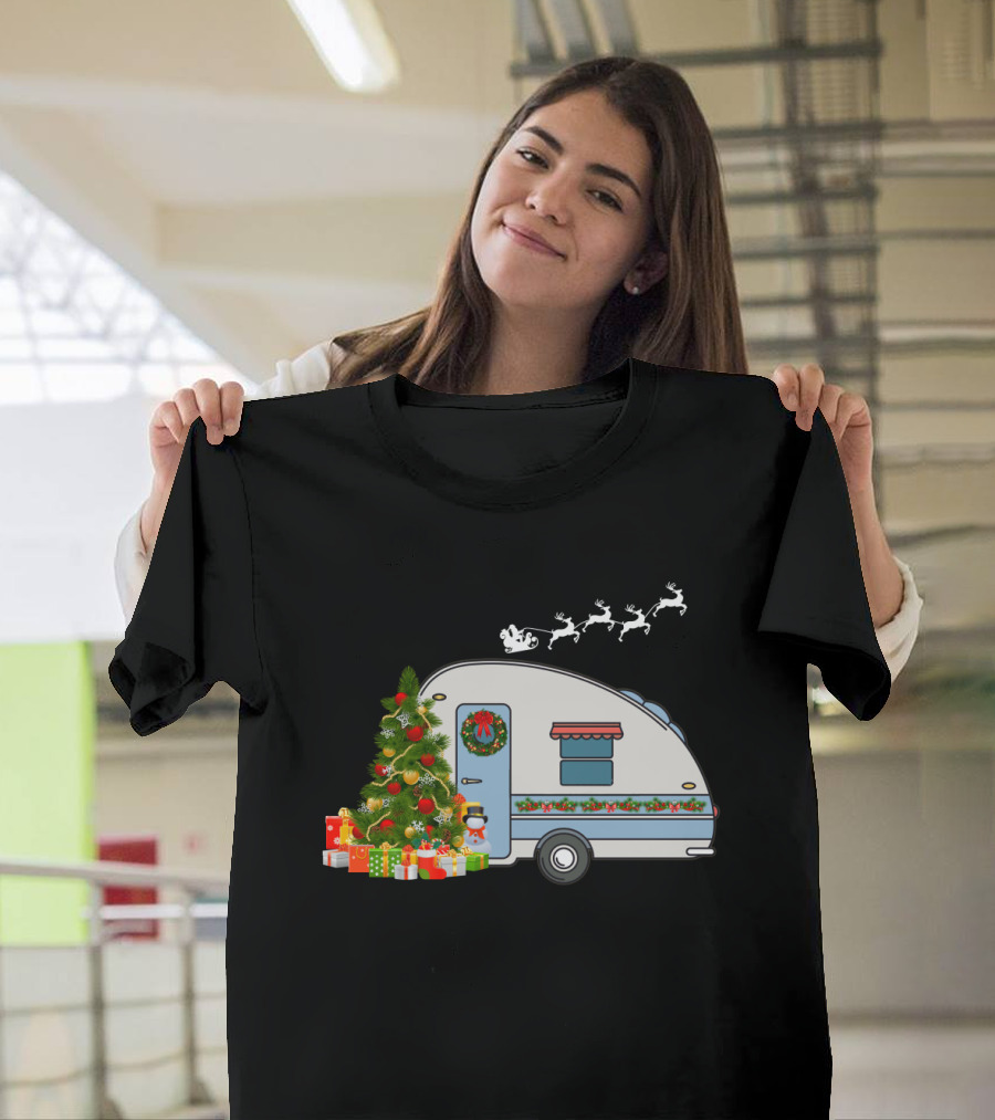 Camper Van With Christmas Tree, Snowman, Presents, And Santa Sleigh T-Shirt