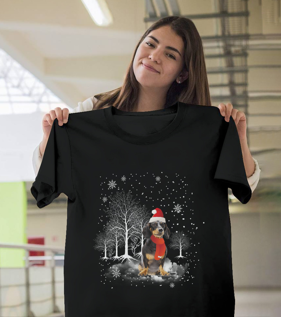 Dachshund Retriever In Santa Hat With Snowflakes And Winter Trees T-Shirt