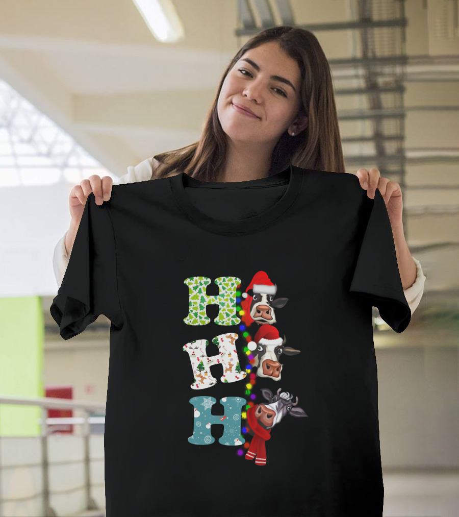 Hohoho Christmas Cow Santa Hat Scarf Lights T-Shirt