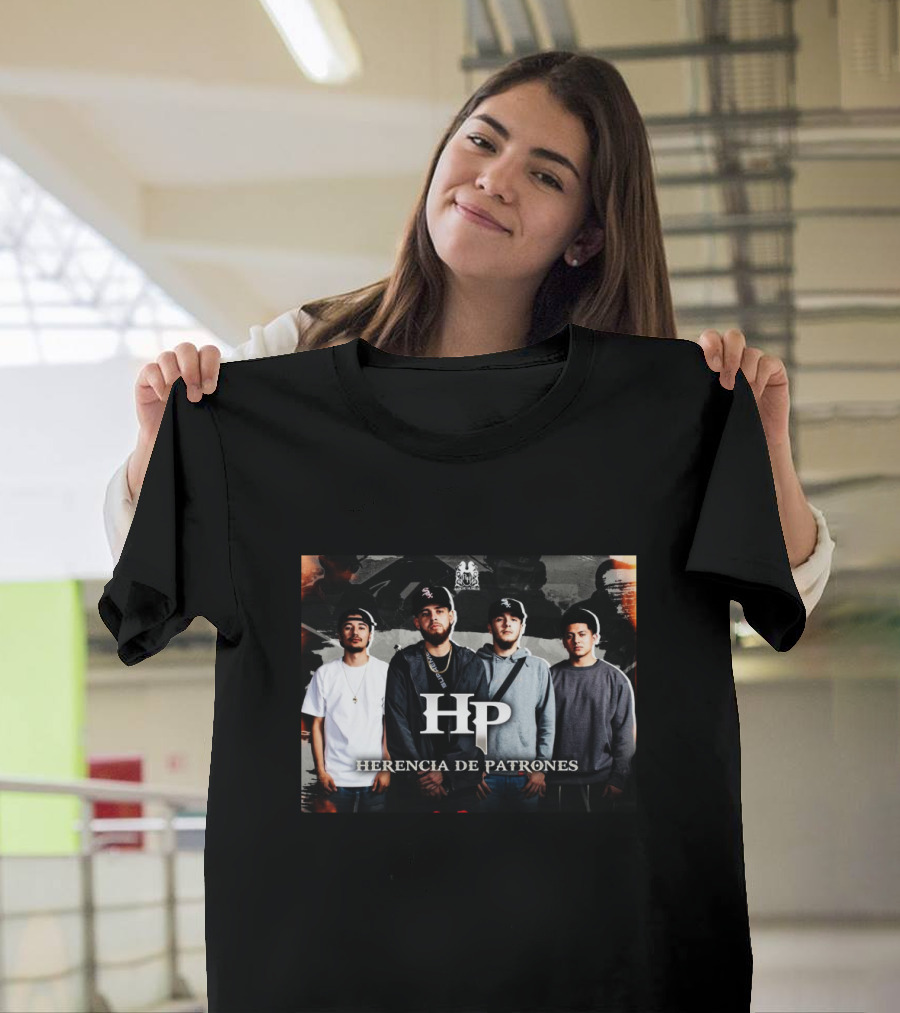 HP Herencia De Patrones Band Group Image T-Shirt