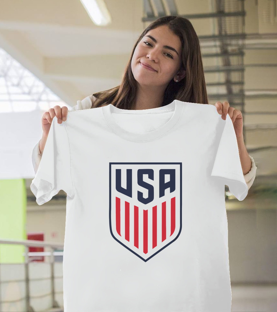 USA Soccer Team Crest Emblem T-Shirt