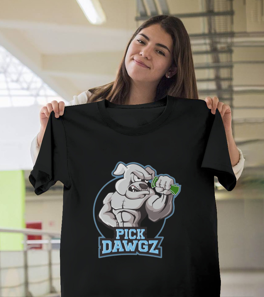 Pick Dawgz Muscular Bulldog Holding Money T-Shirt