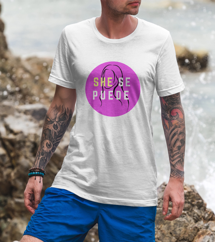 SHE SE PUEDE Purple Circle T-Shirt