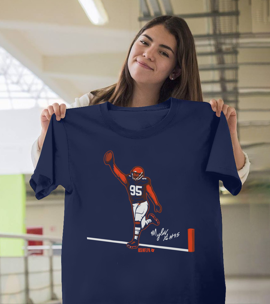 Myles Garrett Flash for Six NFLPA Browns #95 T-Shirt