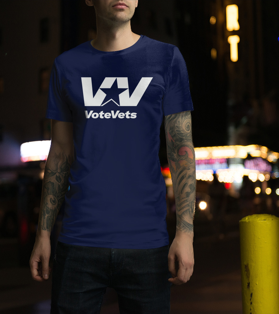 VoteVets Star Logo Promoting Veterans Engagement T-Shirt