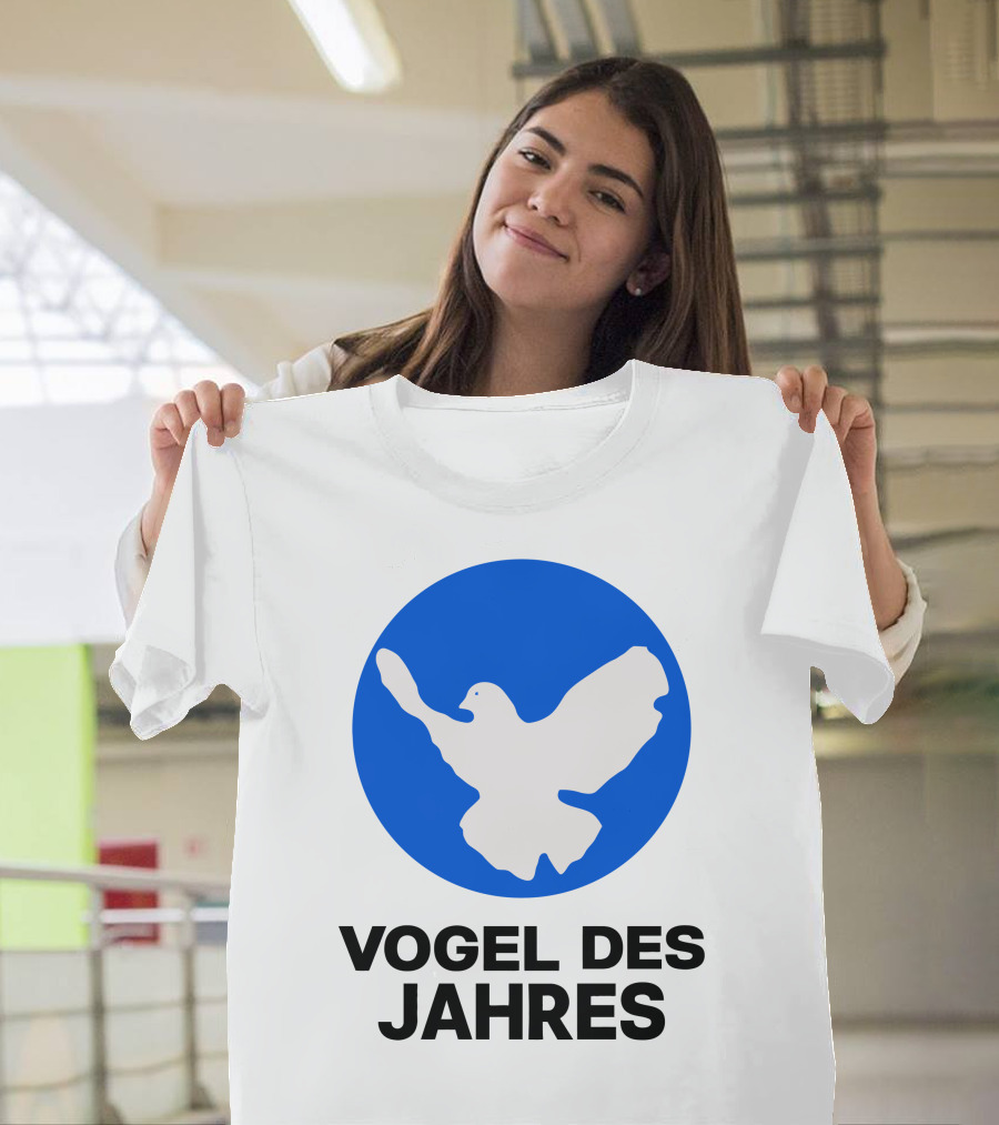 Sebastian Vettel Vogel Des Jahres Bird Of The Year T-Shirt