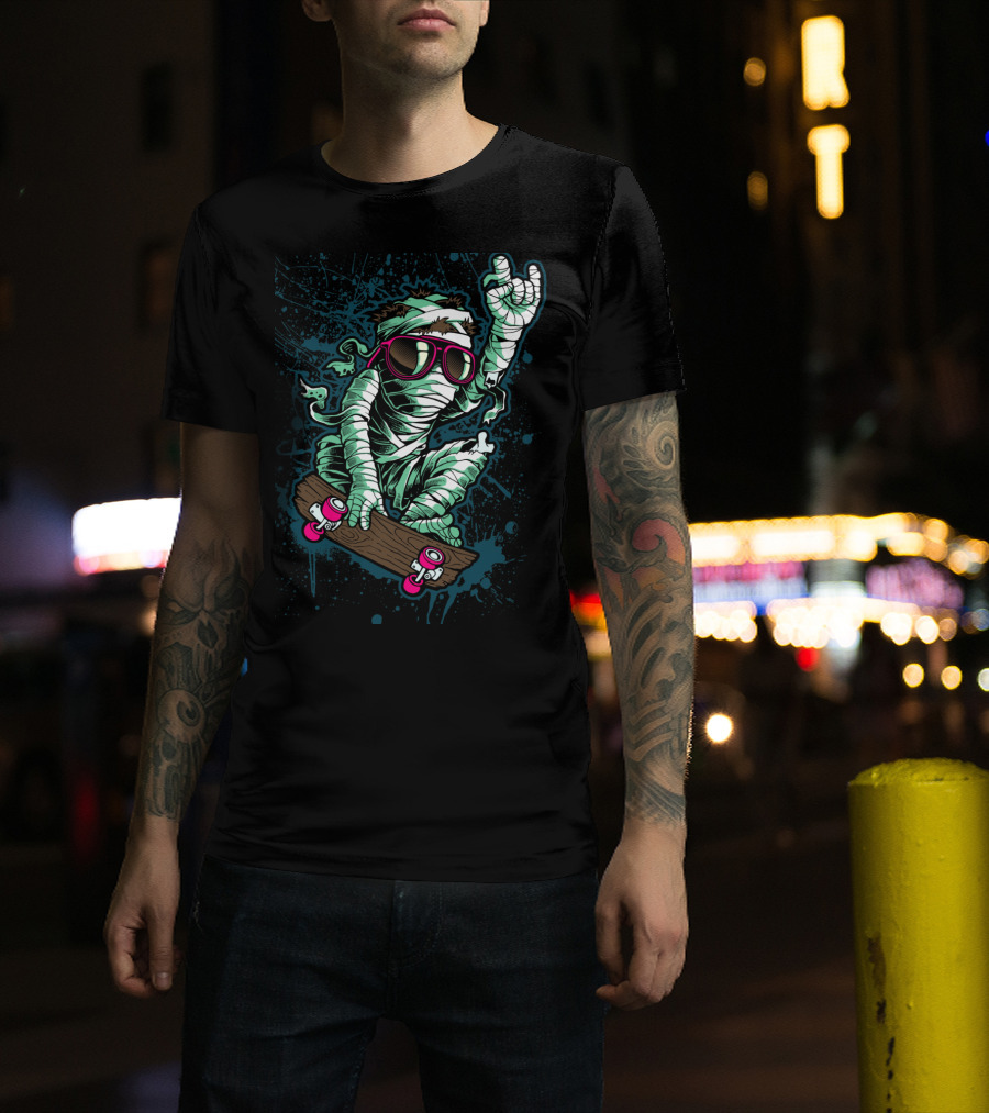 Return Mummy Skateboarding With Sunglasses Rock Hand Gesture T-Shirt