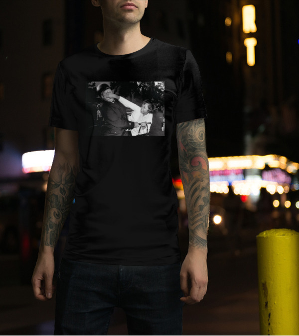Bam Punch Black And White Retro Fight Scene T-Shirt