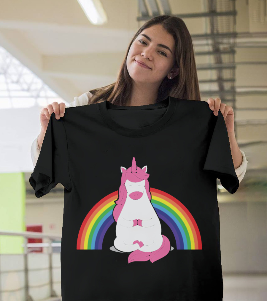 Yoga Unicorn Rainbow Funny Gym Workout Humor Cool Unicorn T-Shirt