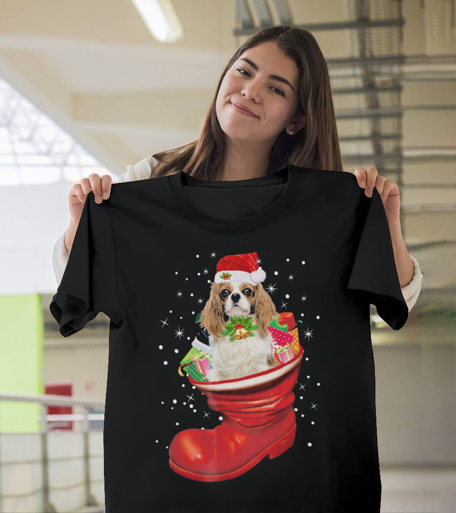 Cavalier King Christmas Dog in Festive Boot with Gifts T-Shirt