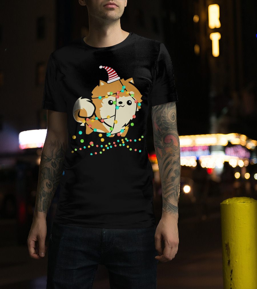 Christmas Lights Pomeranian Santa Hat T-Shirt