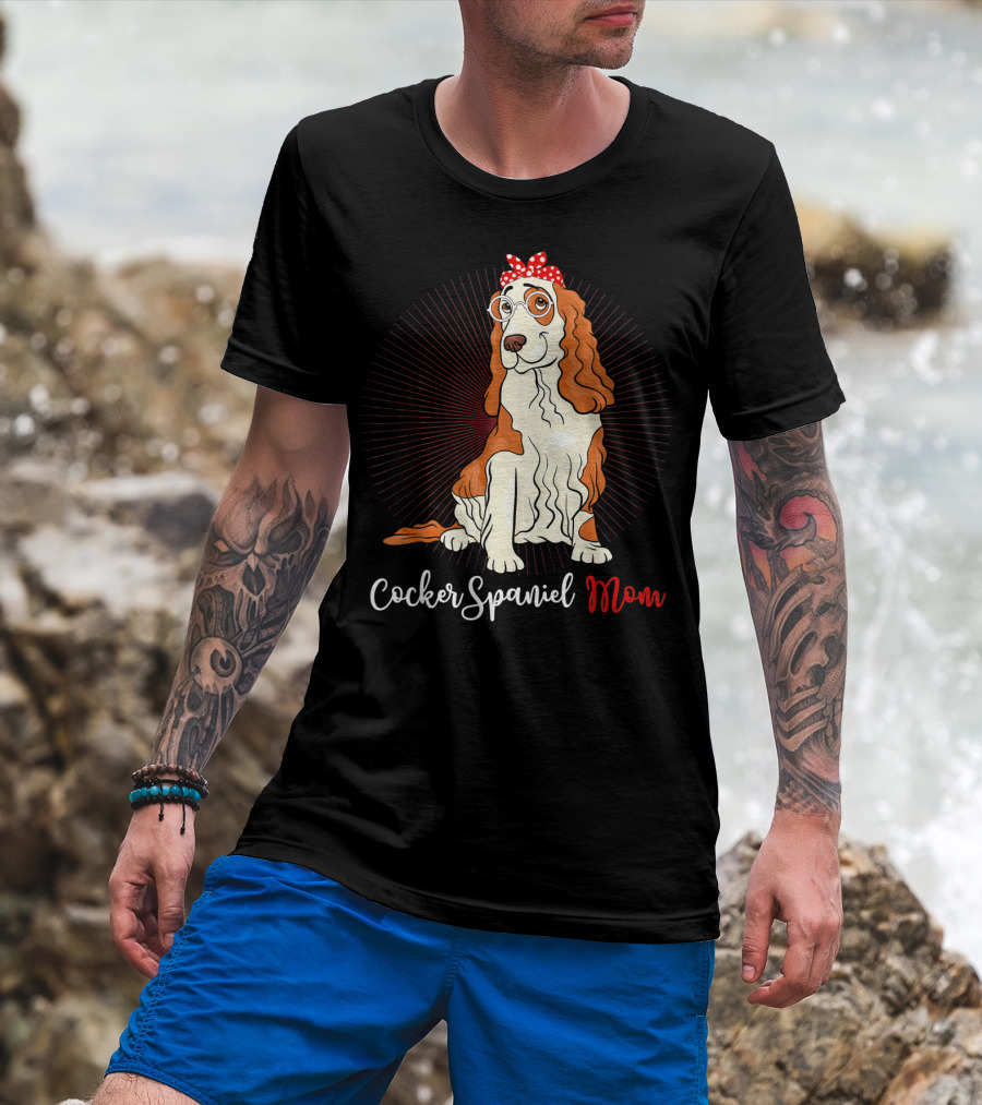 Cocker Spaniel Mom With Glasses And Red Polka Dot Bandana T-Shirt
