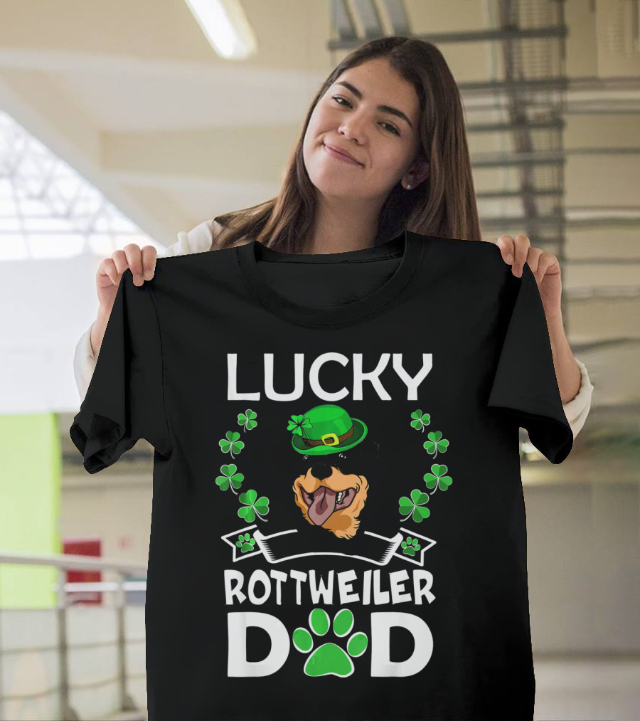 Lucky Rottweiler Dad St Patricks Day Shamrocks and Green Hat T-Shirt
