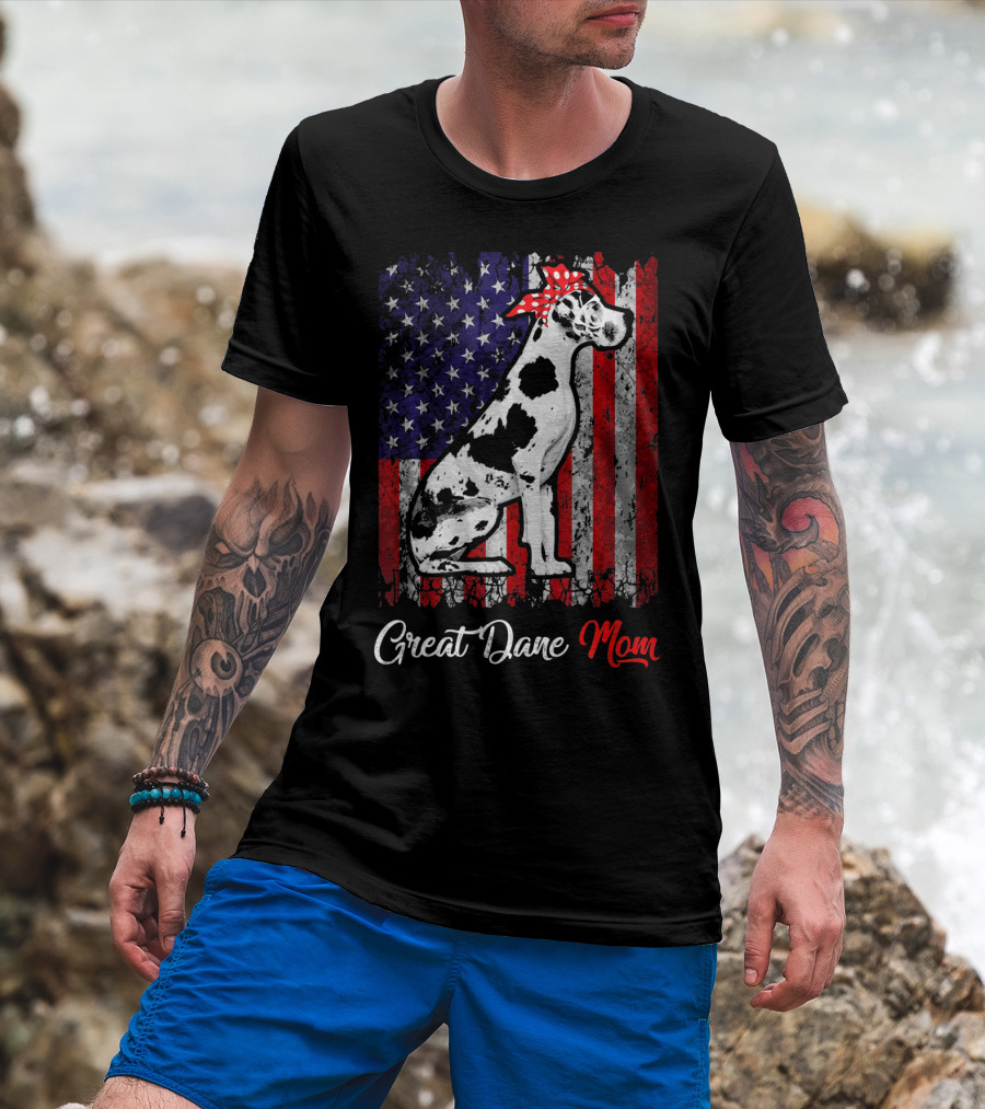 Great Dane Mom Patriotic USA Flag T-Shirt