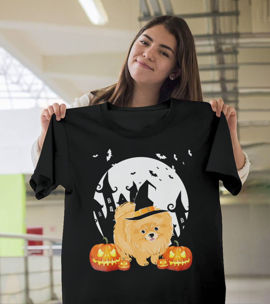 Happy Halloween Little Witch Pomeranian Dog With Pumpkins And Haunted House T-Shirt