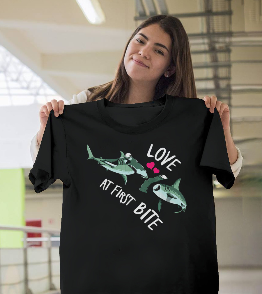 Boys Valentines Day Love at First Bite Shark Valent T-Shirt