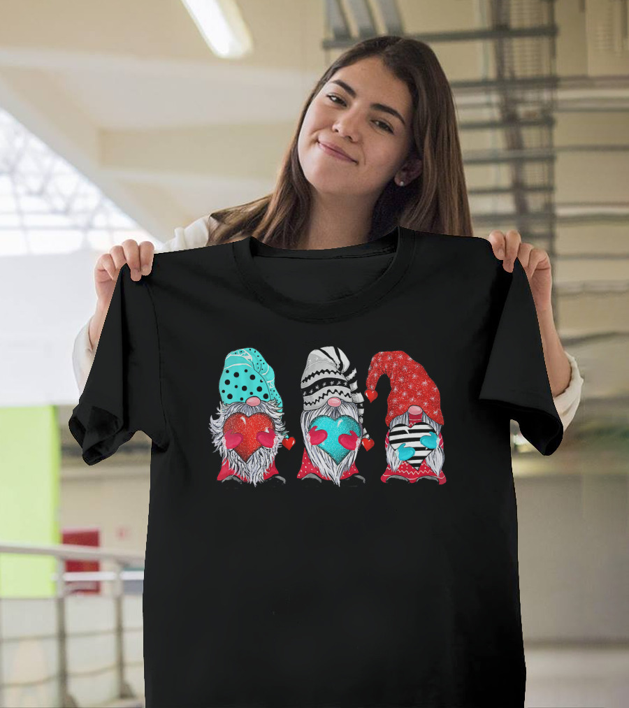 Couple Matching Outfit Gnomes Holding Hearts with Festive Hats T-Shirt