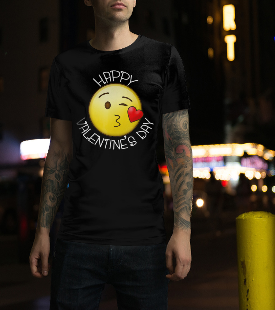 Happy Valentine's Day Cute Blow Kiss Heart Emoji Wink T-Shirt