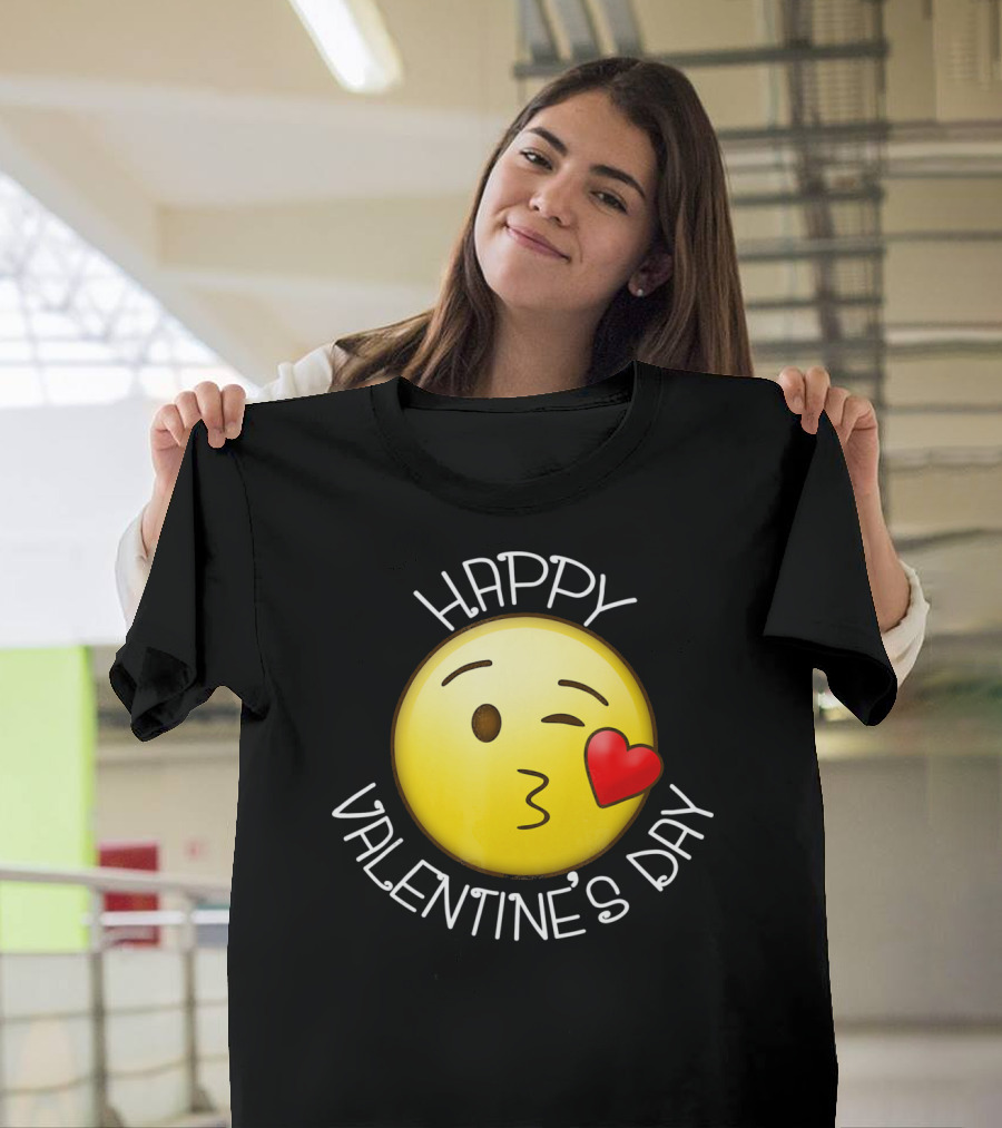 Happy Valentine's Day Cute Blow Kiss Heart Emoji Wink T-Shirt