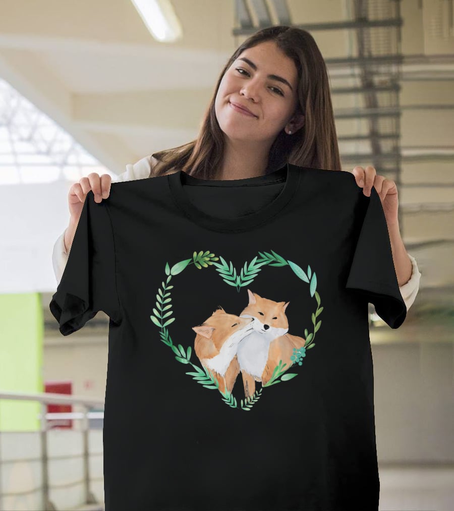 Cute Love Foxes Valentines Day Heart Greenery T-Shirt