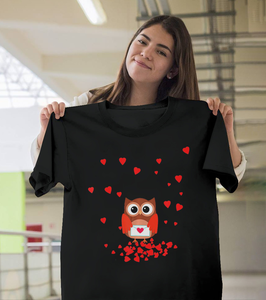 Valentine Owl Holding Love Letter Surrounded By Hearts T-Shirt