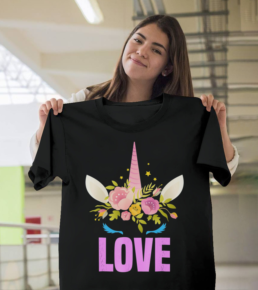 Love Cute Unicorn Face Valentine Day T-Shirt