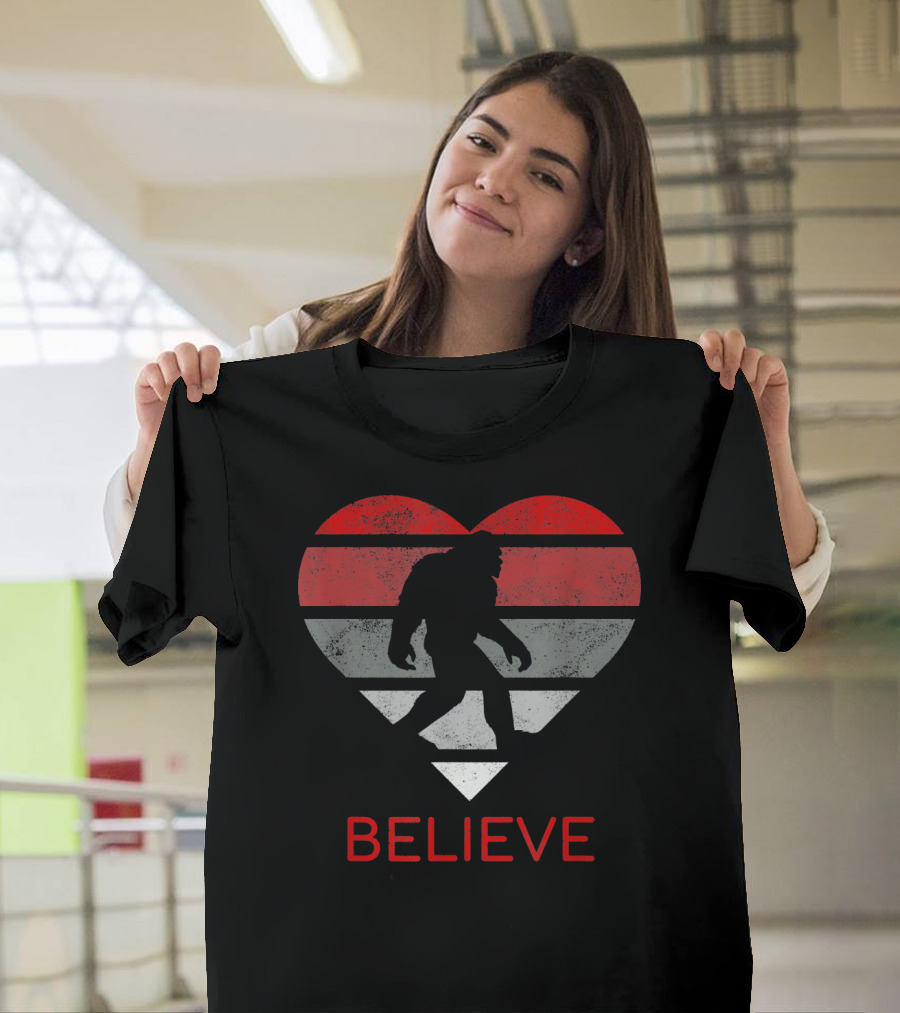 Believe Bigfoot Heart Valentines Day Love T-Shirt