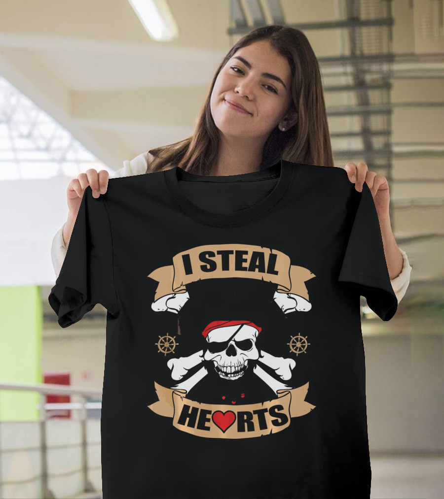 I Steal Hearts Funny Pirate Valentines Skull Bandana Steering Wheel T-Shirt