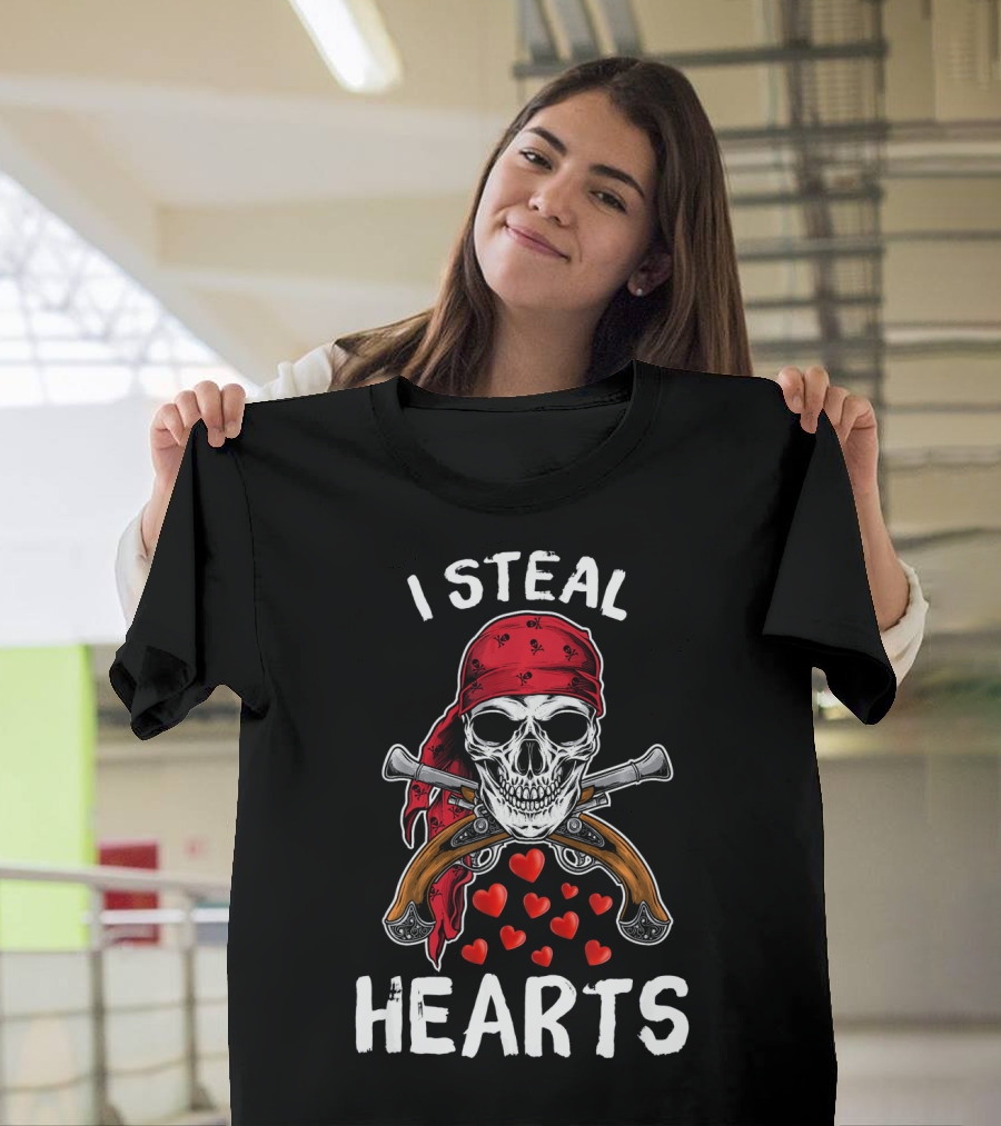 I Steal Hearts Valentines Day Pirate Skull Bandana Guns Hearts T-Shirt